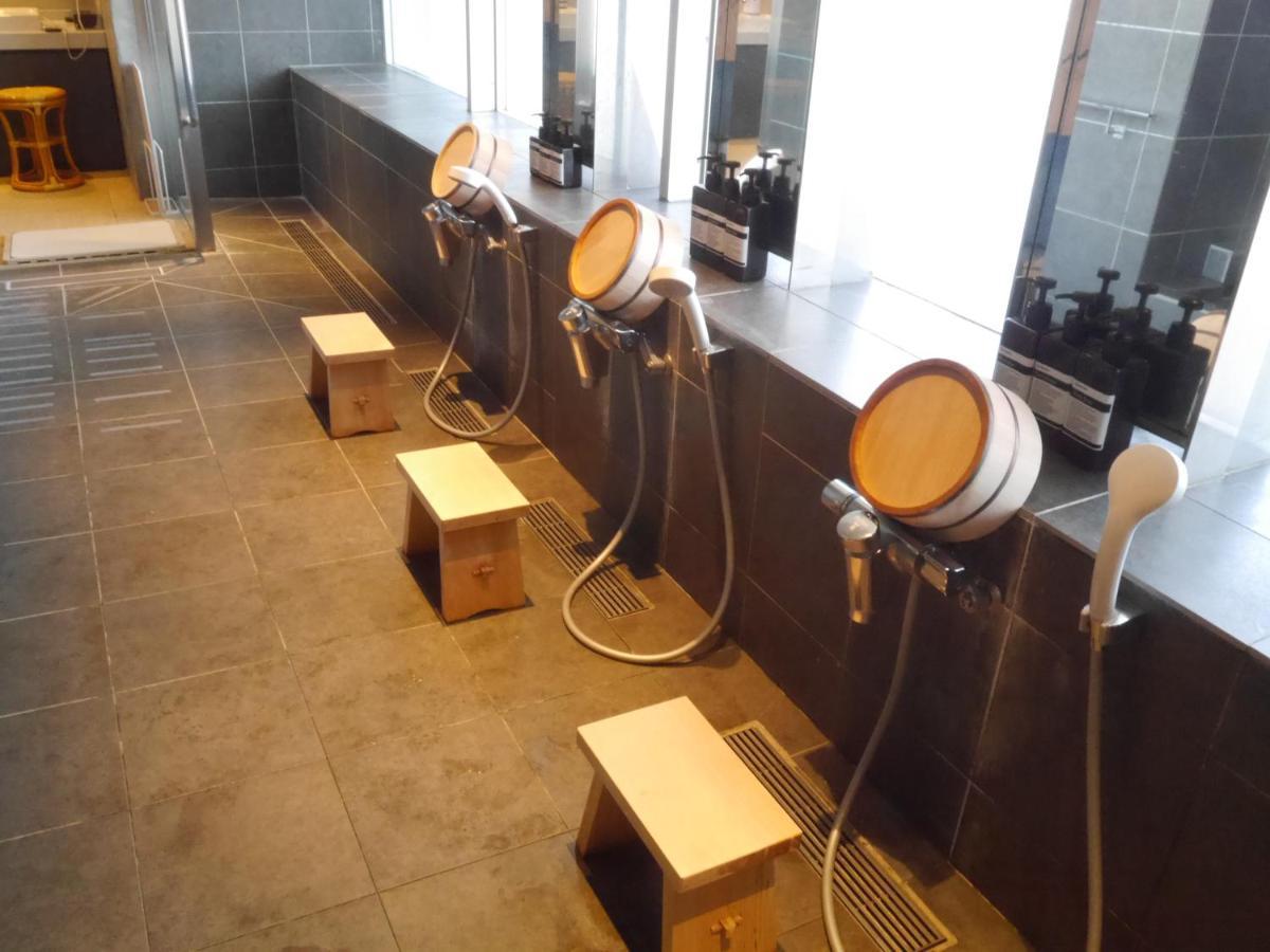 Hearts Capsule Hotel & Spa Hakata فوكوكا المظهر الخارجي الصورة